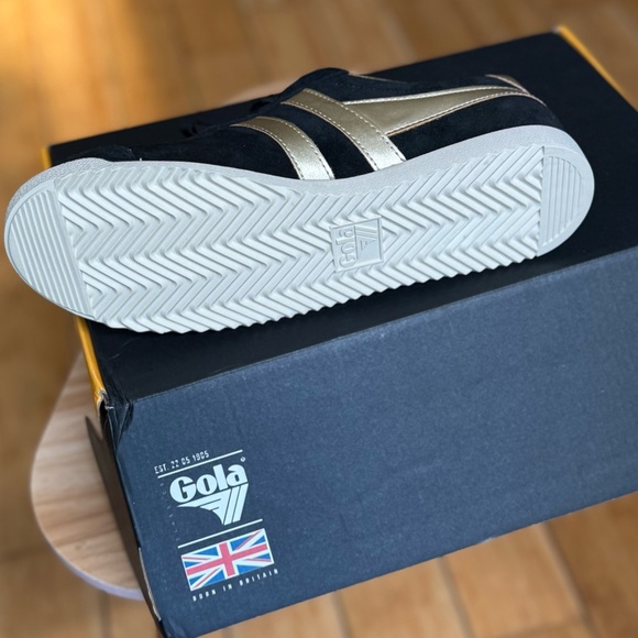 Gola Bullet Pearl Womens Casual Trainers in Black and Gold - Picture 5 of 6